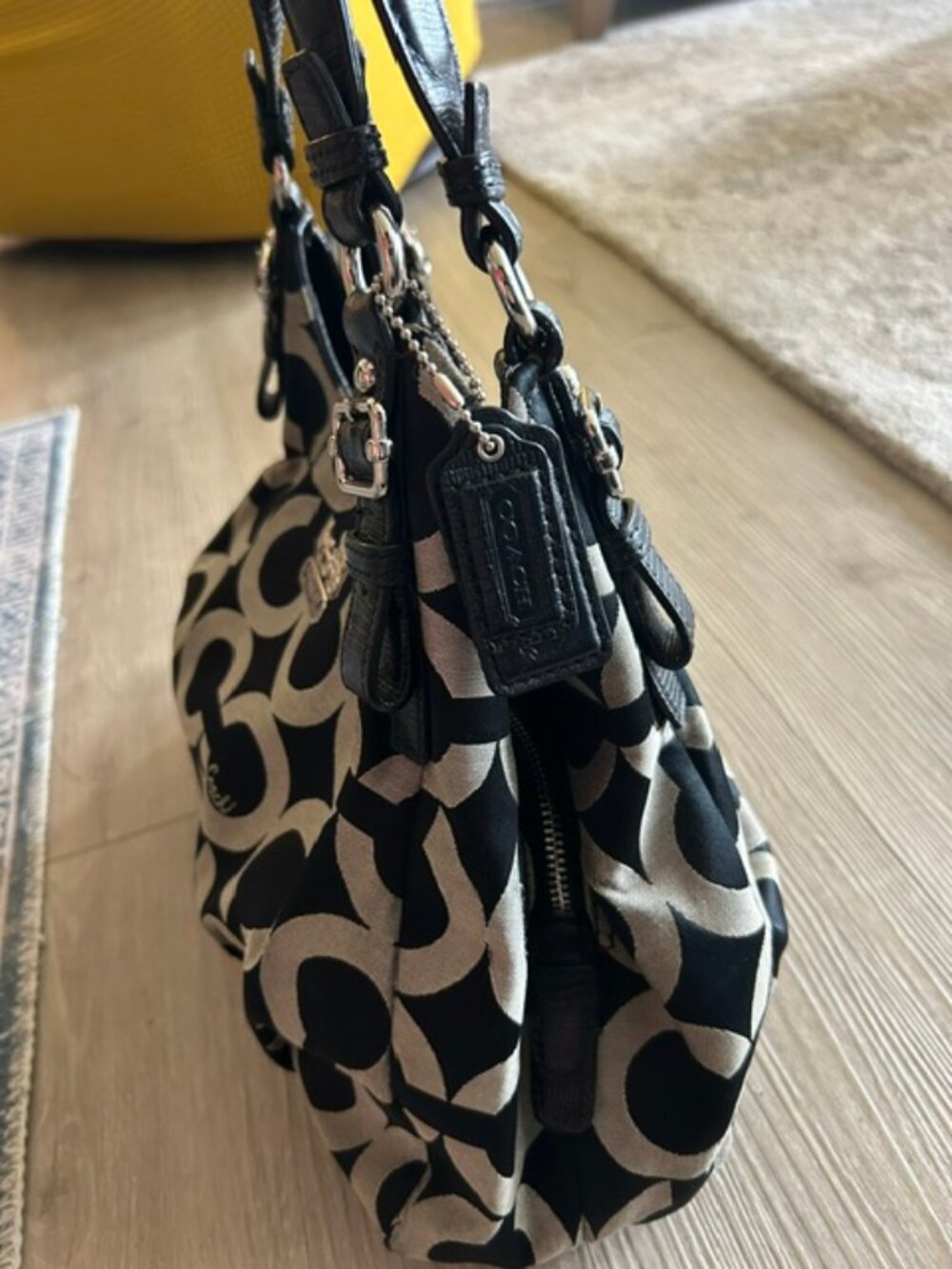 Vintage Coach Maggie Op Art Sateen Shoulder Bag style K1173-17689 - Picture 7 of 12